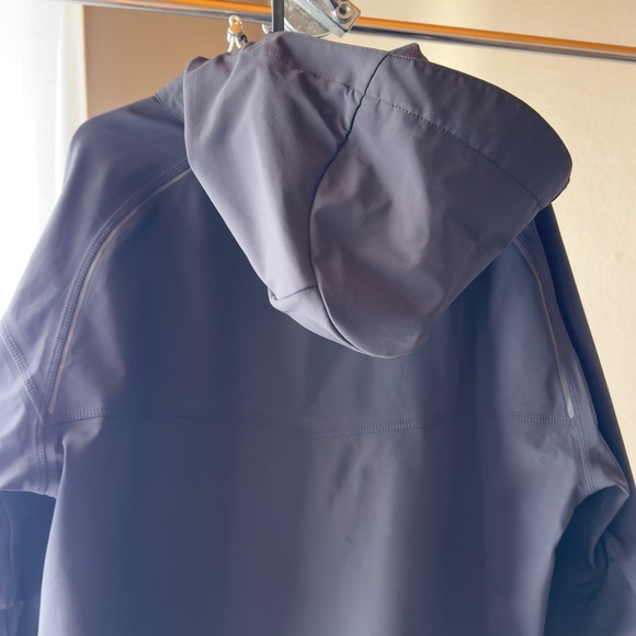 Salomon Shell Jacket - Picture 7 of 13